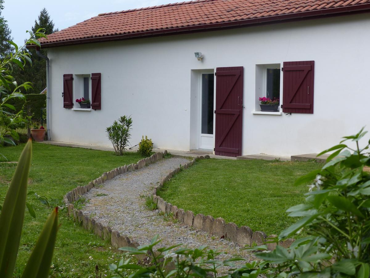 Gite Botiga Saint-Jean-le-Vieux  エクステリア 写真